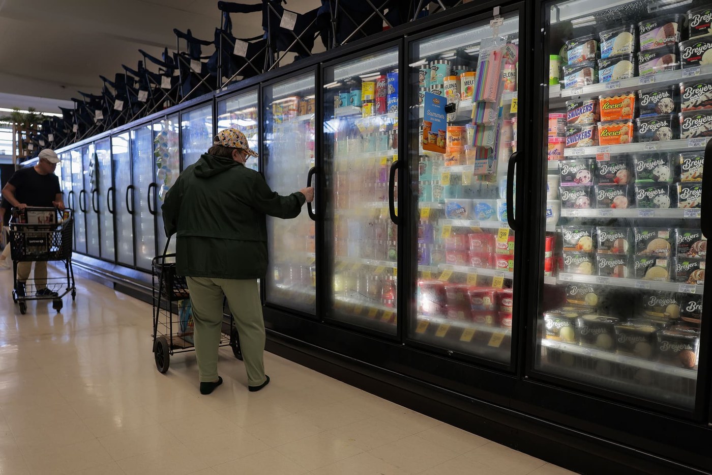 U.S. economy slowed to 1.5% growth rate in Q2; June core inflation at 3.3%