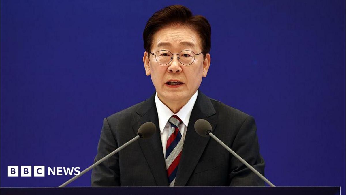 South Korea unveils $880bn chip and AI investment plan