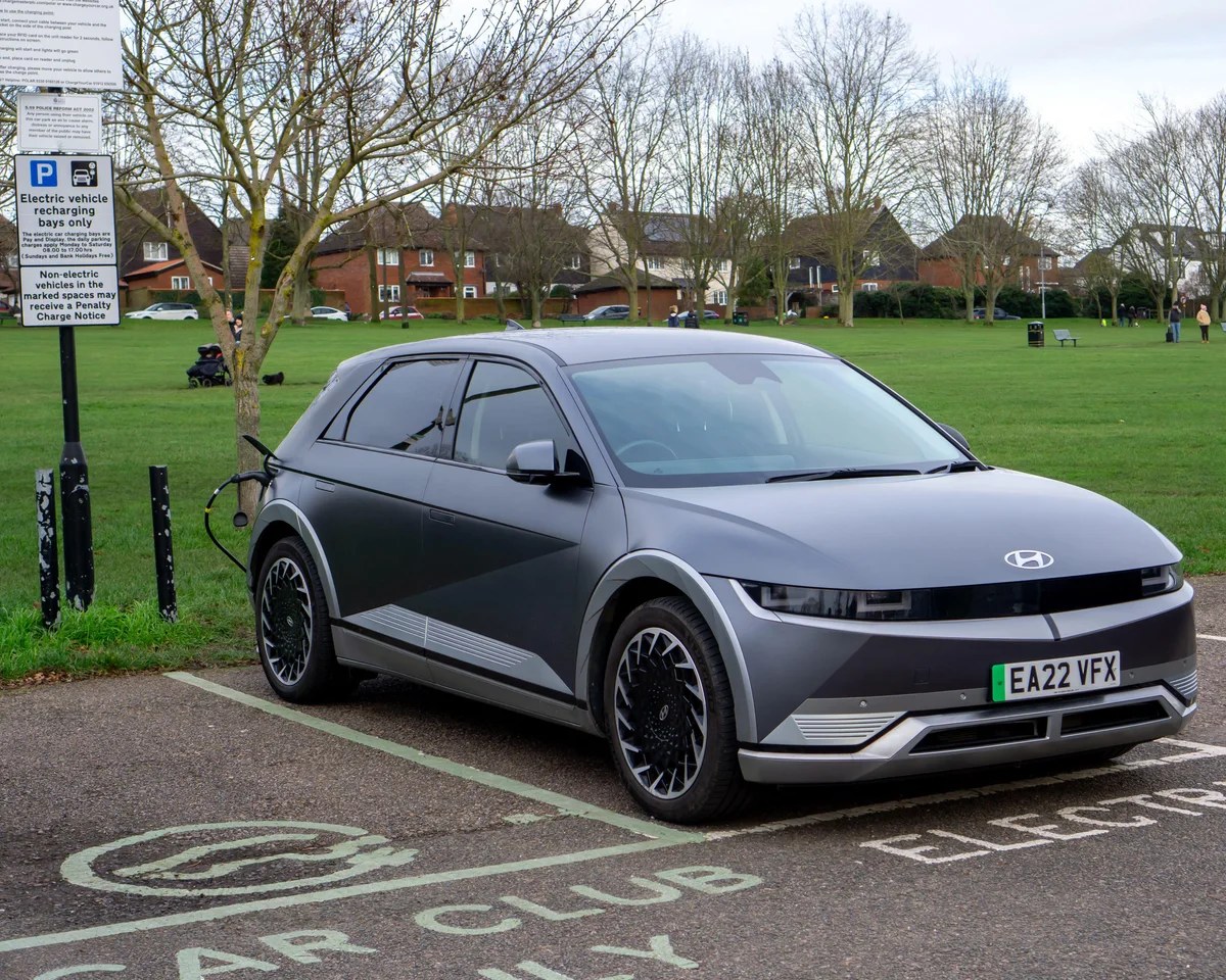Drivers charging electric cars handed shock parking fines