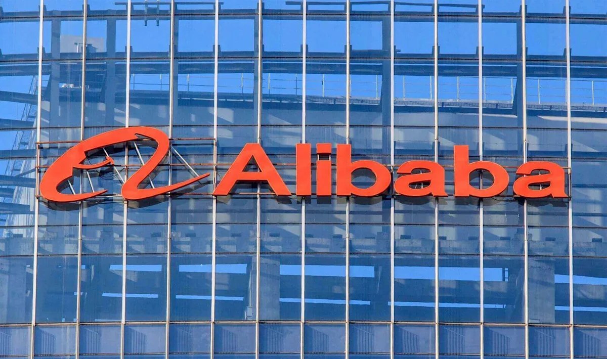 Alibaba Stock Just Got Apple’s Biggest AI Endorsement. This Could Be a Game Changer for BABA.