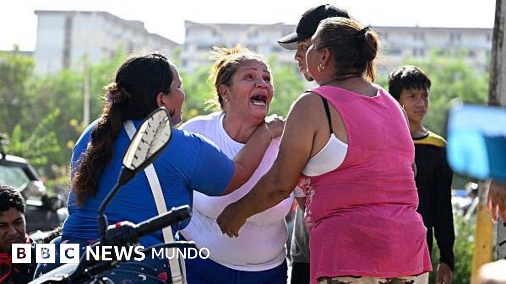 "Me han dejado sola para encontrar a mis hijas": la rabia de los venezolanos que acusan al gobierno de negligencia en la respuesta a la tragedia de los terremotos