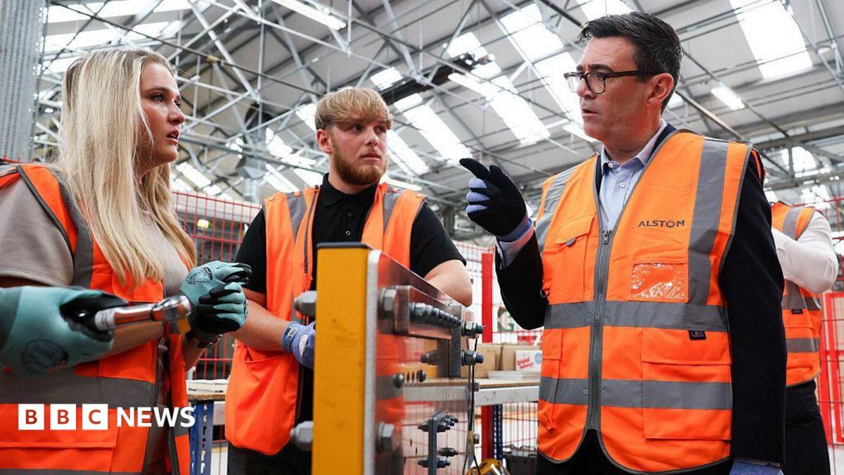 Some parents on benefits to get up to £4,500 for child starting apprenticeship