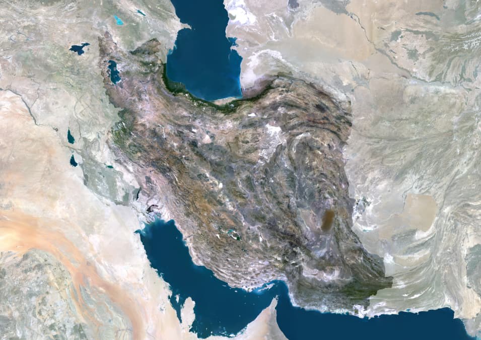 Trump says Iran talks to resume Monday after calling off planned strikes