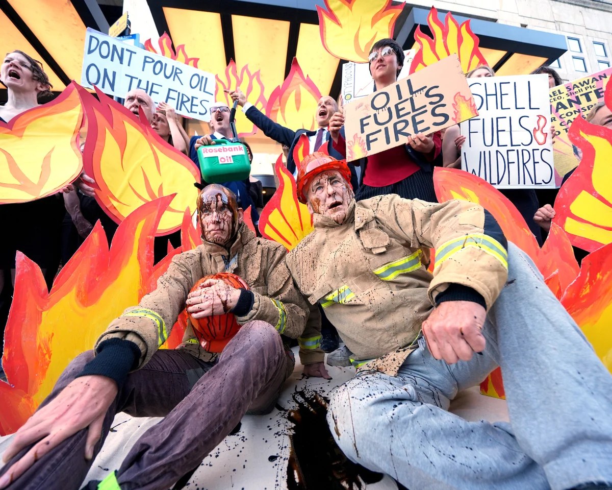 Shell’s profits more than double after jump in oil and gas prices