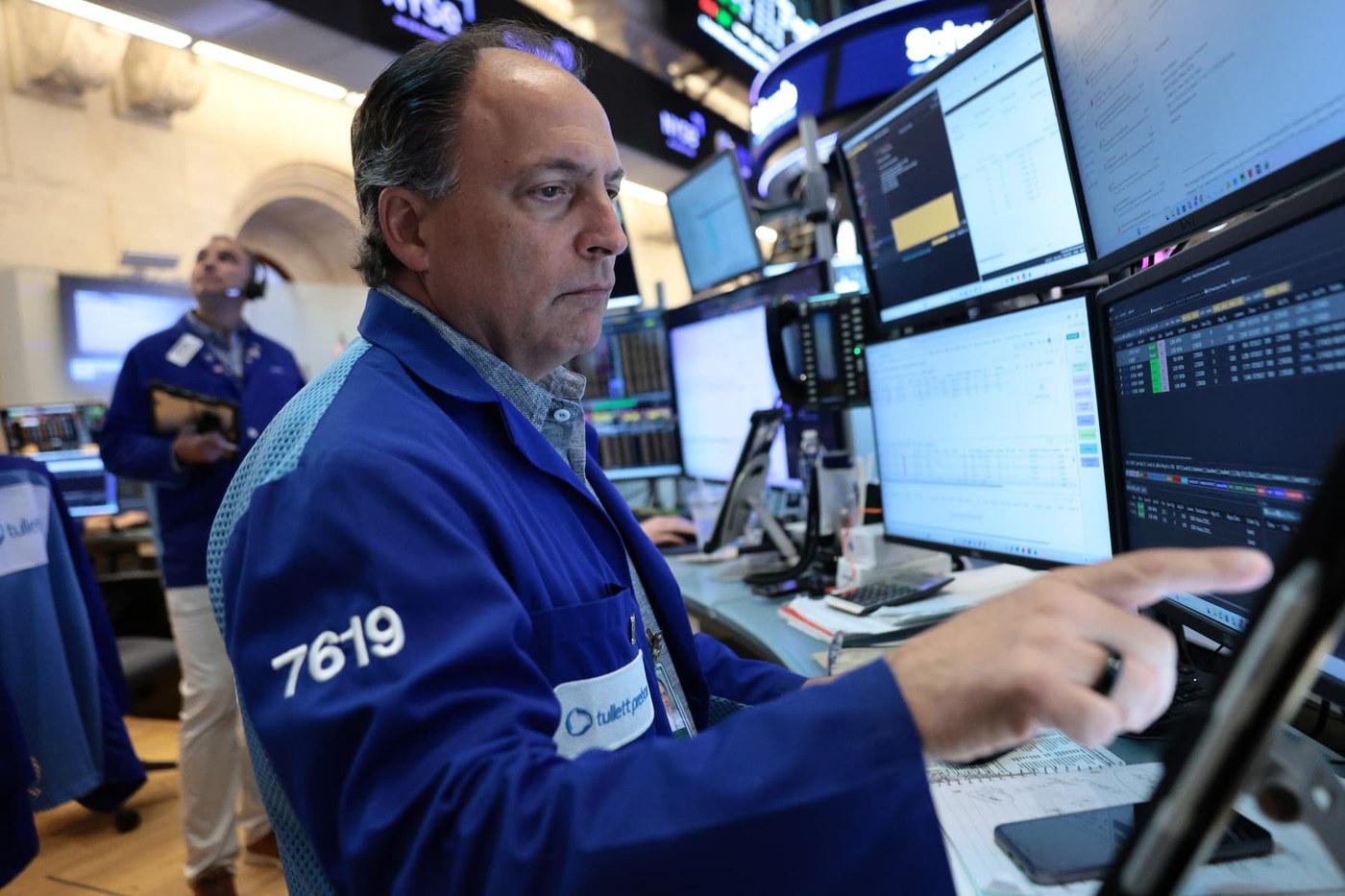 Trader who successfully shorted Tesla into earnings now sets sights on this high flyer