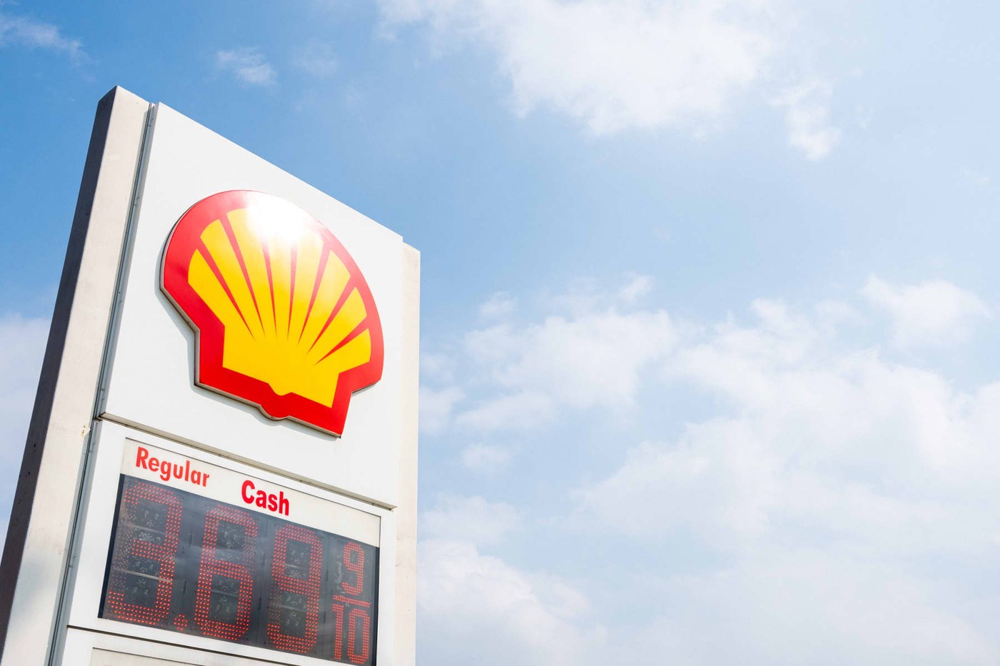 Shell posts best quarterly profit in four years as Iran war boosts oil and gas prices