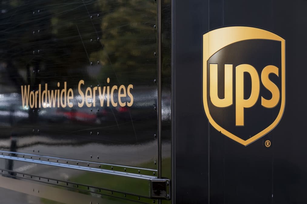 UPS beats earnings expectations, raises full-year guidance