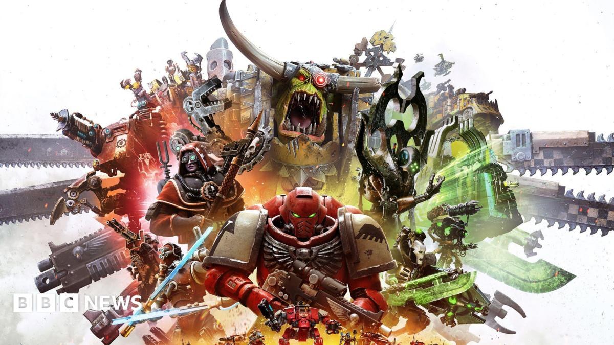Horror maestro Mike Flanagan joins Henry Cavill on Warhammer adaptations
