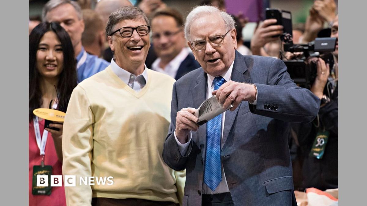Buffett calls Bill Gates relationship with Epstein 'distasteful'