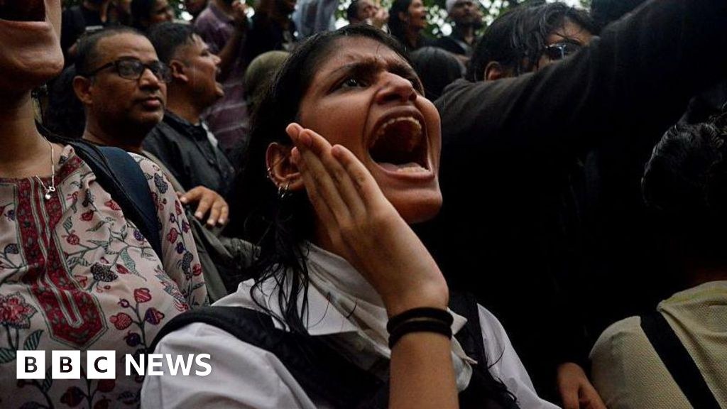 India’s Modi under pressure as youth protest leaders set for more talks