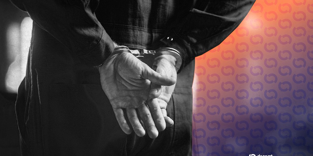 A Man Gave Border Agents His Phone Passcode. It Wiped Everything. Now He's Facing Federal Charges