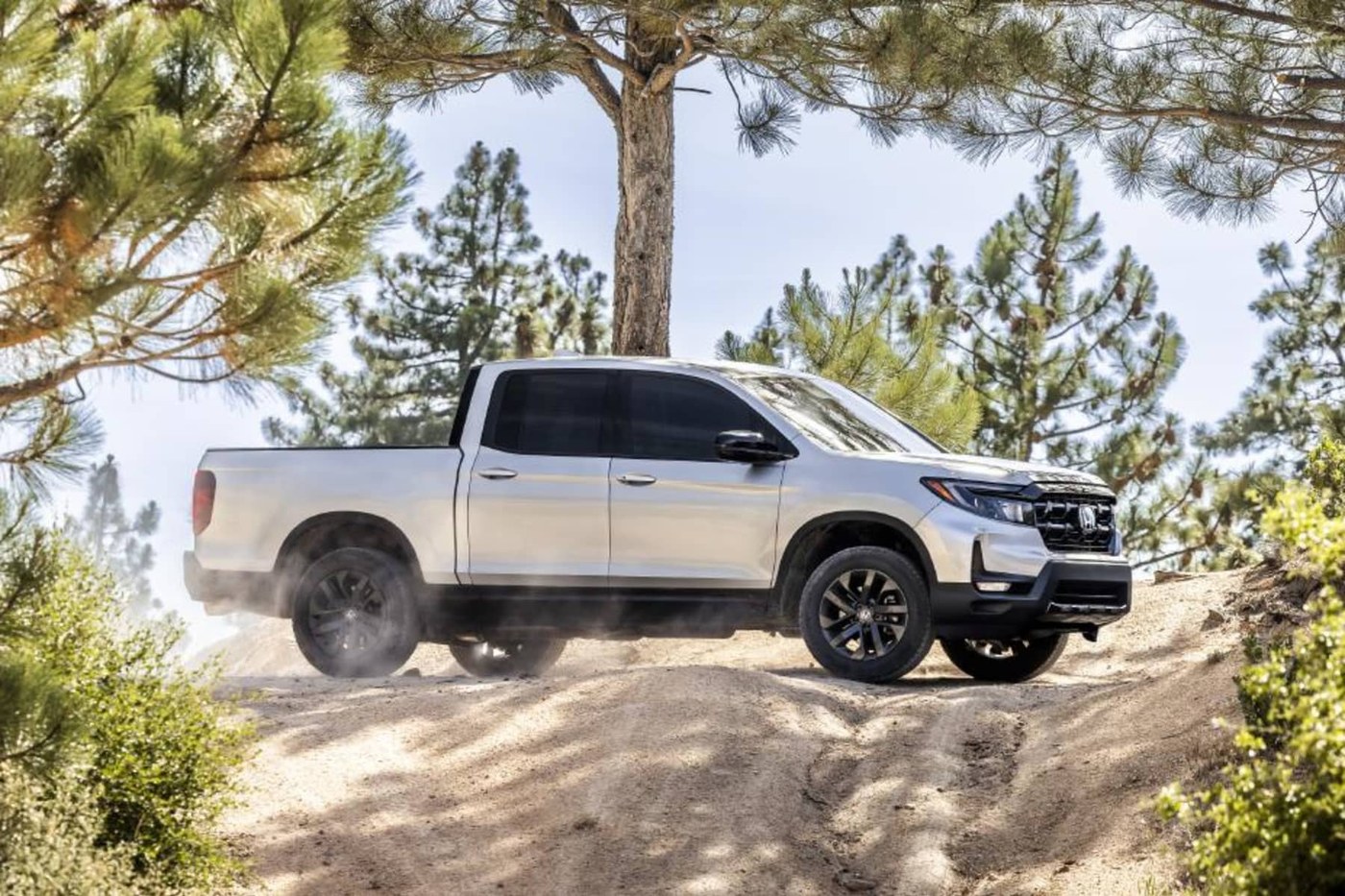 As Honda CR-V leads U.S. sales, automaker teases new American-built pickup truck