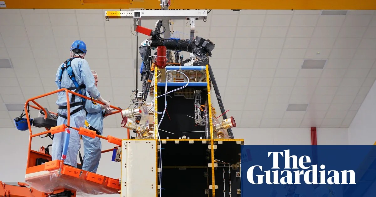 Burnham urged to award £2.4bn military satellite contract to Airbus over US rival