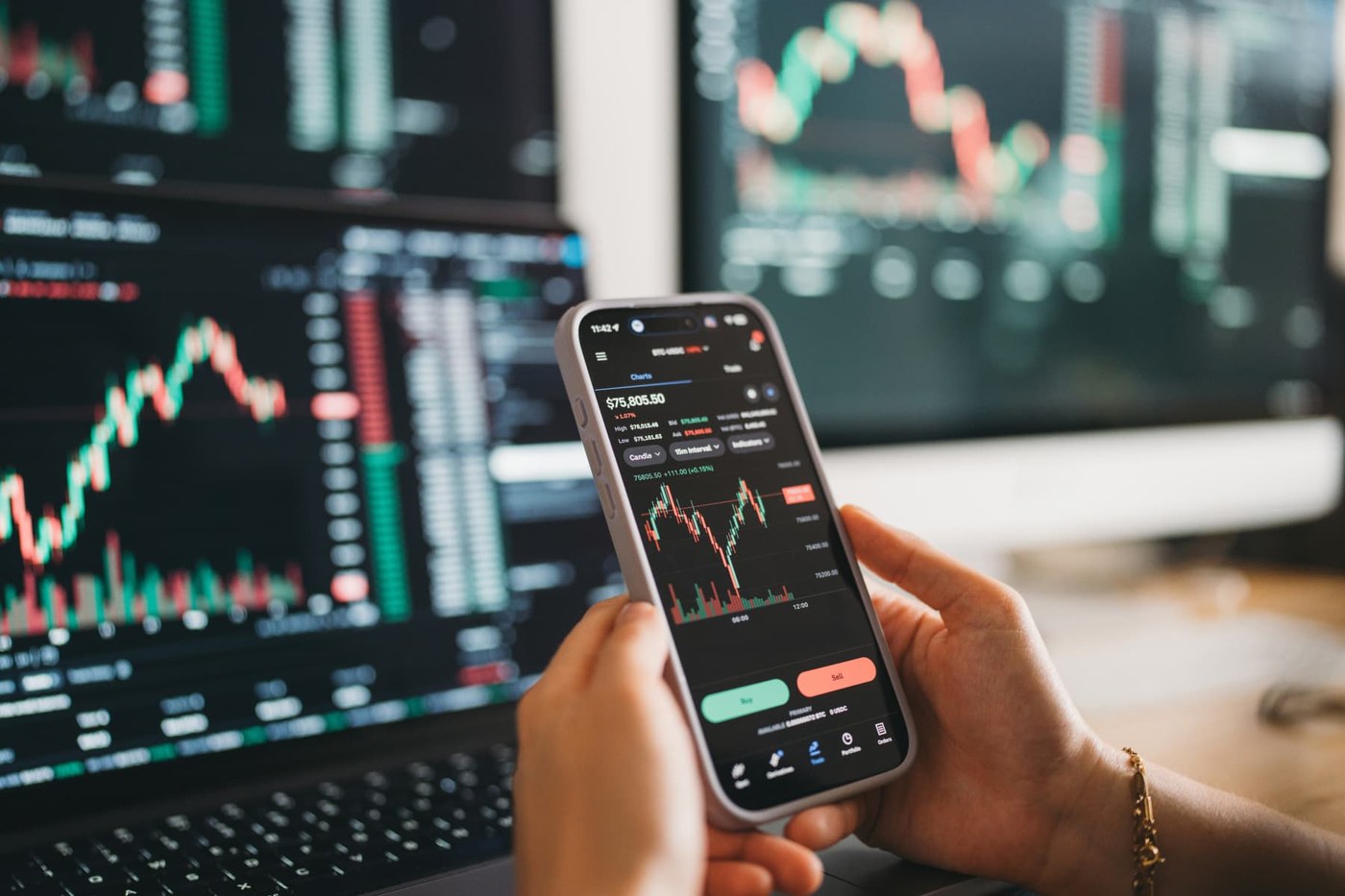 AI investor Leopold Aschenbrenner forced to unwind all public stock positions after steep losses, sources say