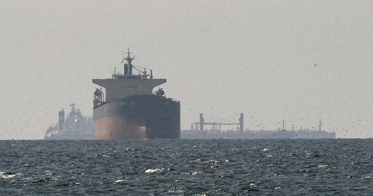 Gulf markets close mixed amid US-Iran tensions