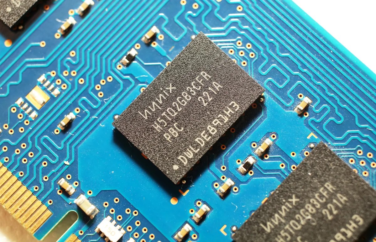Micron, SK Hynix stocks sink as AI chip sell-off deepens