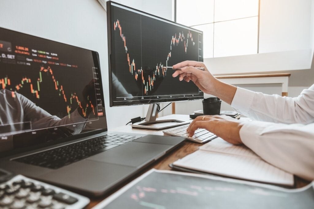 Ross Gerber Says Leverage Not AI Was Behind Situational Awareness Collapse - Amazon.com (NASDAQ:AMZN) - Benzinga