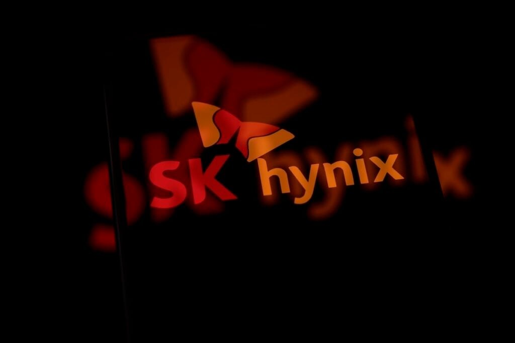 SK Hynix Stock Rises Overnight Even as Company Misses Profit Estimates - SK hynix (NASDAQ:SKHY) - Benzinga